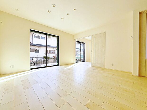 回遊性のある間取りは動線効率の良いレイアウトになっています。