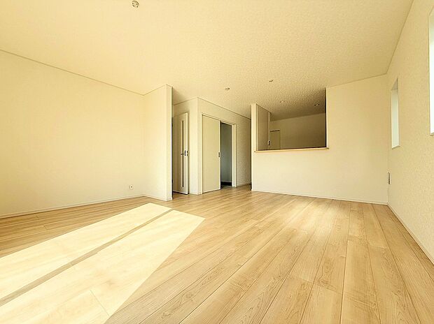 ここにはみんなが集い、食事と楽しい会話が始まります。