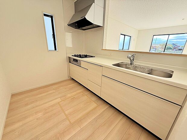 寛ぐ方とお料理をされる方の一体感を重視した設計のキッチン。