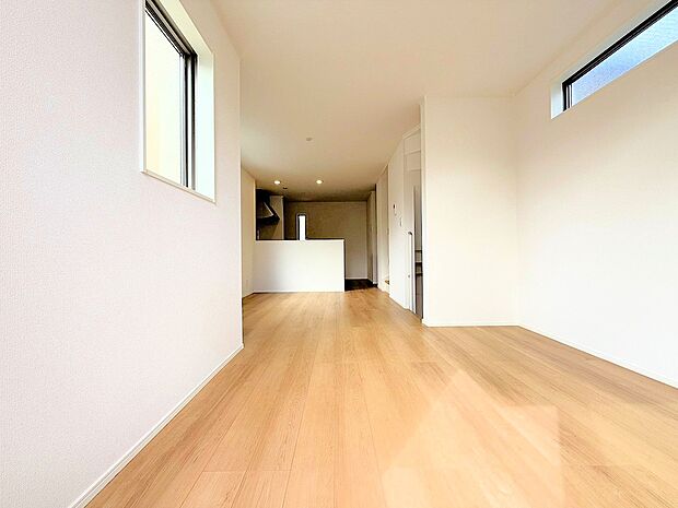 どこにいても空間全体を見渡せるおしゃれなＬＤＫです。