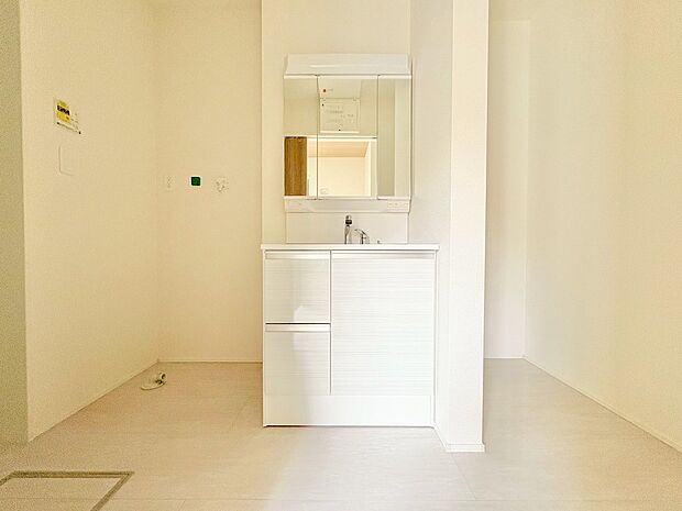 リネン庫を設けることで、家事動線がスムーズになり、利便性が向上します。