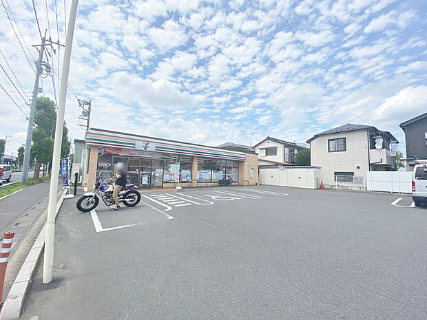 セブンイレブン上尾原市店まで約420m
