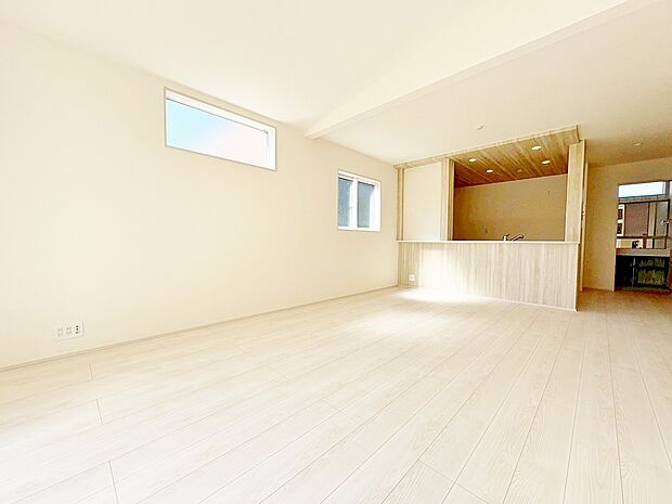 19帖の開放的なLDKでのびのびとした暮らしの実現へ。