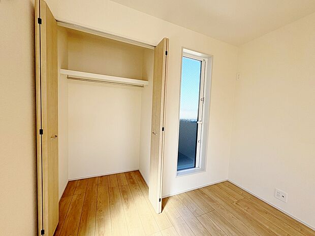 各お部屋にしっかりと収納スペースを設けてあります。