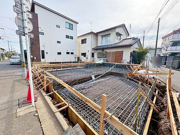 住まう人たちに、豊かさと将来への安心を享受させてくれる。(令和7年11月 撮影)