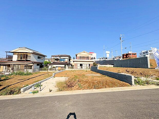 この街ならではの特徴が詰まった快適な暮らしをお過ごしください。(令和7年11月 撮影)