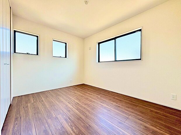 充実した生活は伸びやかな居室空間から始まります。