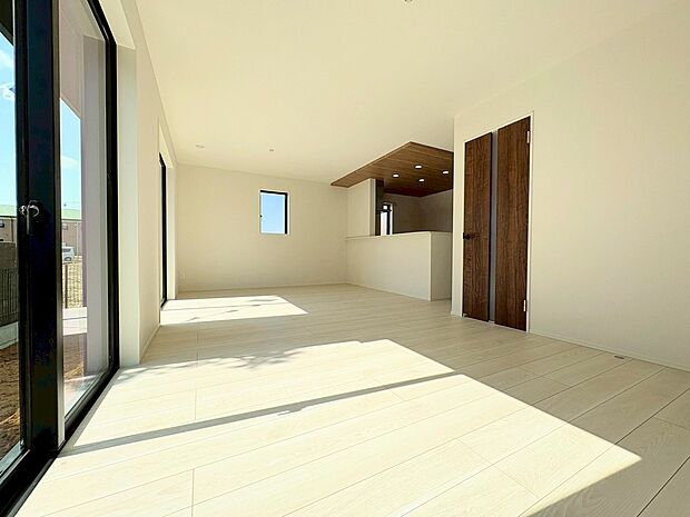 開放的なリビングでのびのびとした暮らしの実現へ。