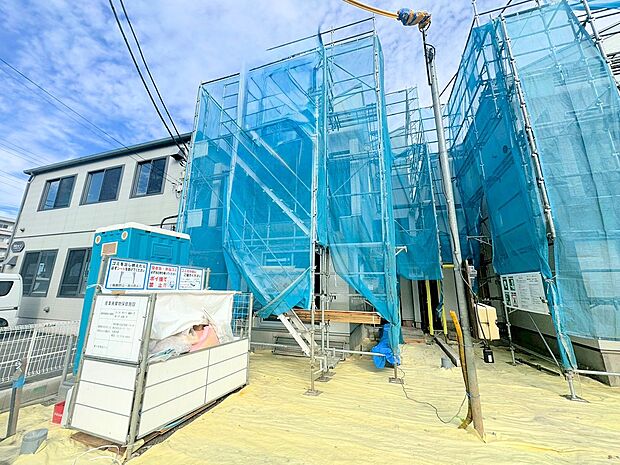 独創性豊かな趣と重厚感・気高さを兼ね備えたお住まい。(令和7年11月 撮影)