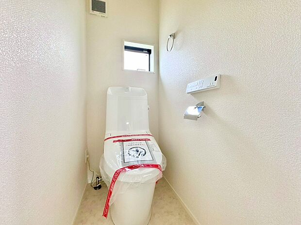 水周りはシンプルにホワイトで統一いたしました。