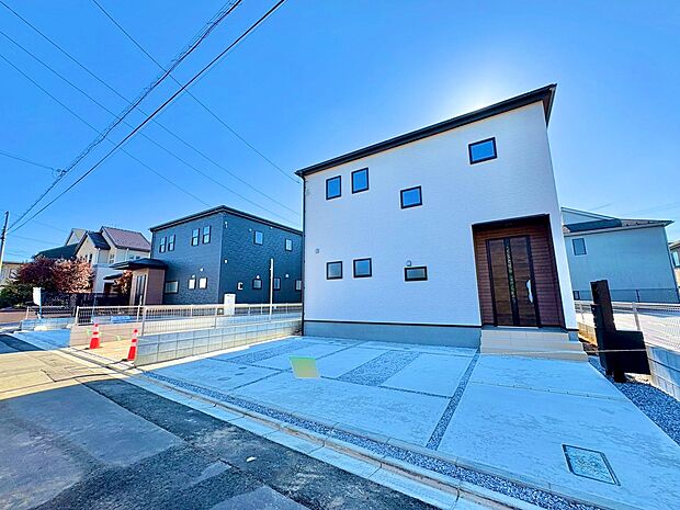 南向きの広々リビング。ご家族にとって「いいもの」を揃えました。