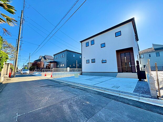 嬉しいランドリールーム付きで洗濯動線もラクラク。