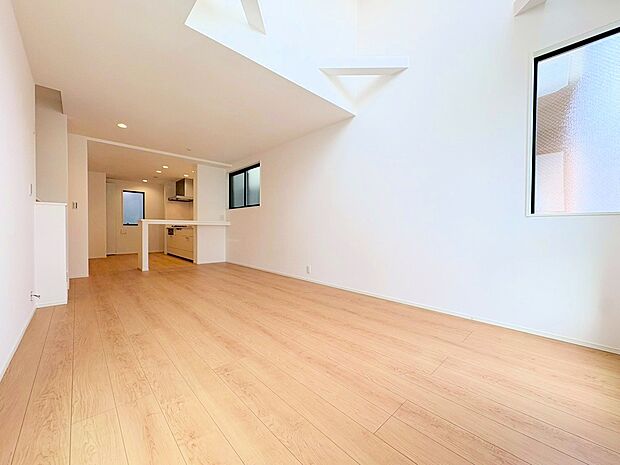 素敵なリビングでご家族の一家団欒を心ゆくまでお楽しみください。