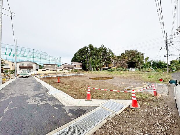 LDK広々19帖。全居室2面採光のゆとりある4LDK。(令和7年11月 撮影)