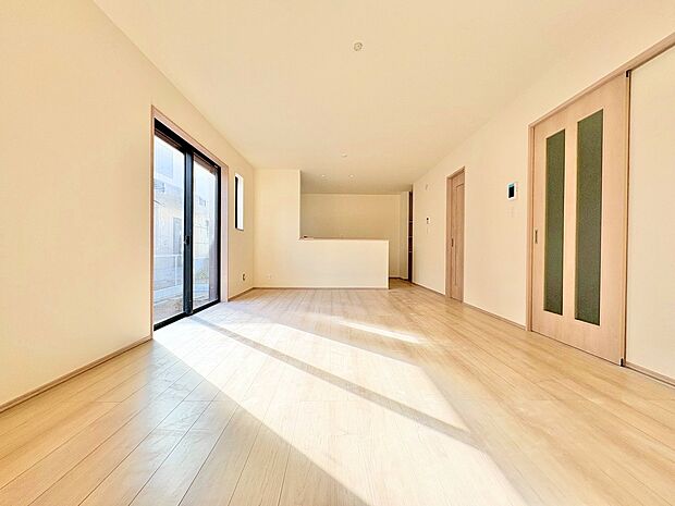 住む人の暮らしを心地よく彩り、愛着の深まる空間へ。