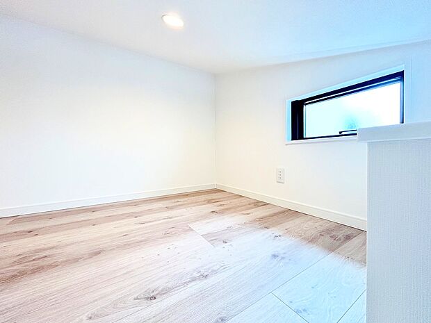 遊び場としても人気のロフトスペースを設けました。