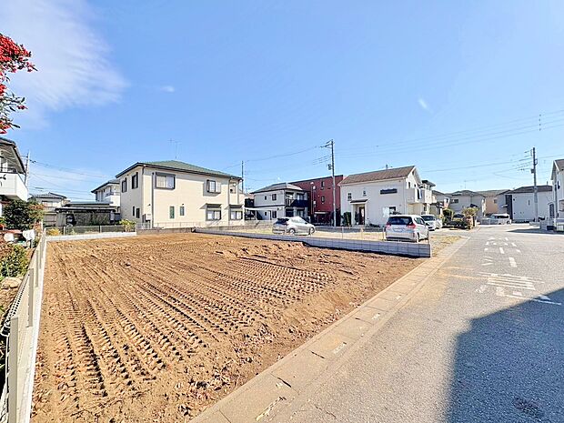 キッチンそばに洗面、浴室、を設け家事効率に配慮しました。(令和7年11月 撮影)