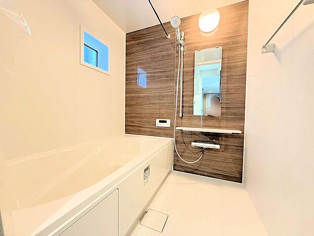 高級感のある壁在や照明が、ホテルのような雰囲気を演出しています。