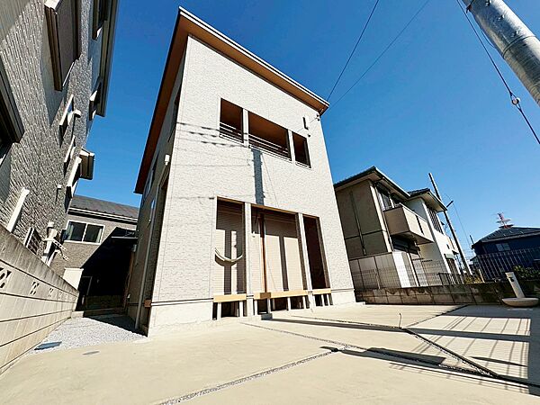 外観：311002234465