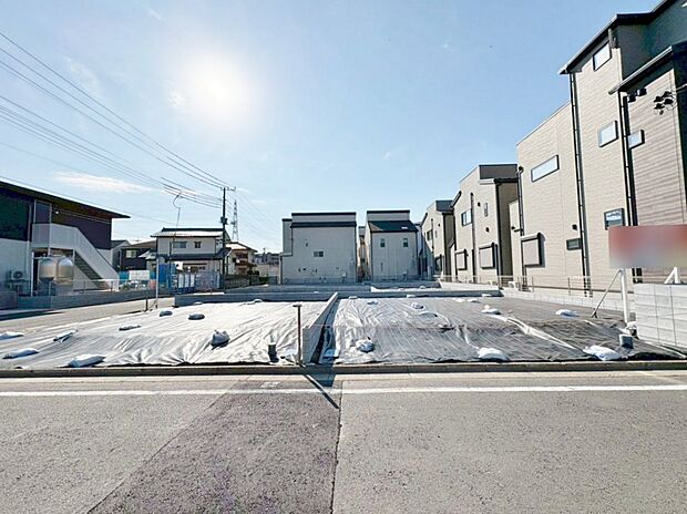 6m公道に面した整形地。