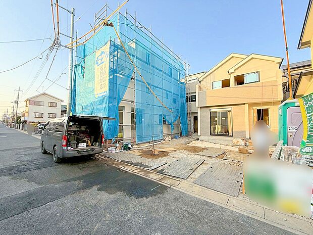 周辺環境とのコラボレーションにより明るい空間を演出。(令和8年1月 撮影)