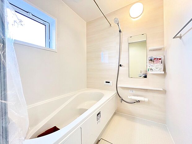 時を忘れ安らぐ時間。この場所に流れるひと時をお楽しみください。