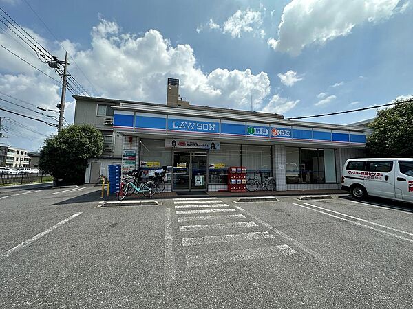 ローソン 戸田南町店まで約120m