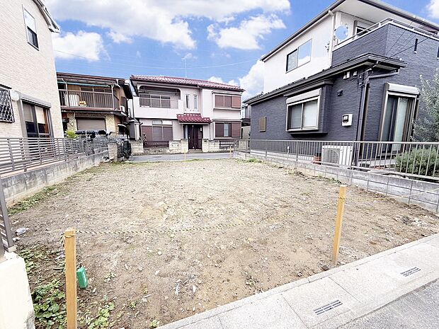 建物の居住性に拘った邸宅は「安らぎ」と「快適」を実現。(令和7年11月 撮影)