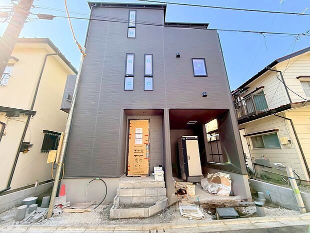 ビルトインガレージを採用しました。(令和8年2月 撮影)