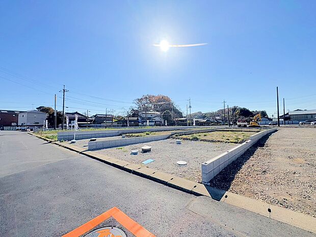 二部屋から行き来できる続きバルコニーを配置しました。(令和7年11月 撮影)