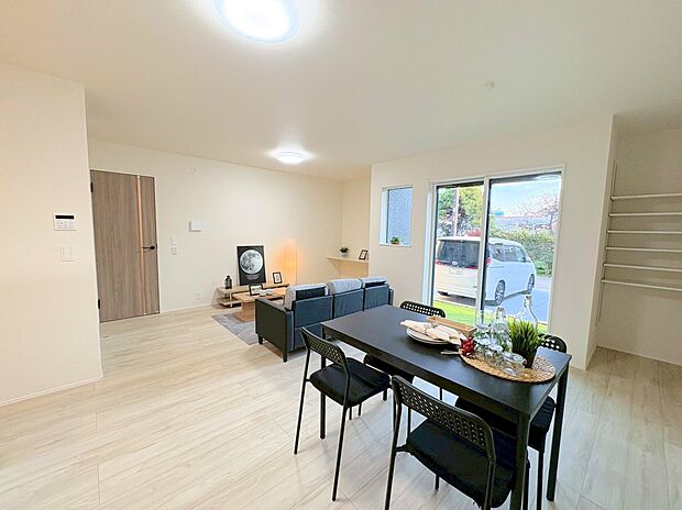 個性ある空間を演出し、住む人の幸せが育まれる場所。 ※現況写真にCGによる画像処理済み