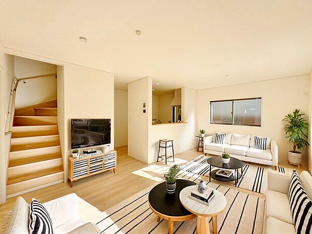 私達らしい等身大の暮らし、過ごす時を楽しむ場所。※現況物件写真にCG画像処理済み