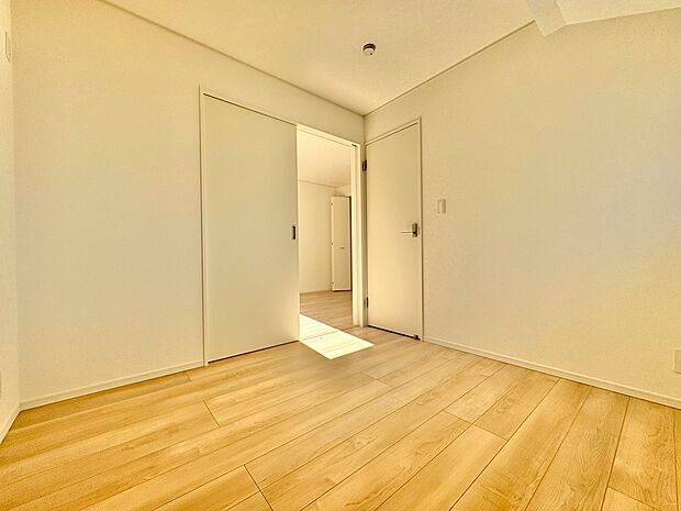 充実した生活は伸びやかな居室空間から始まります。