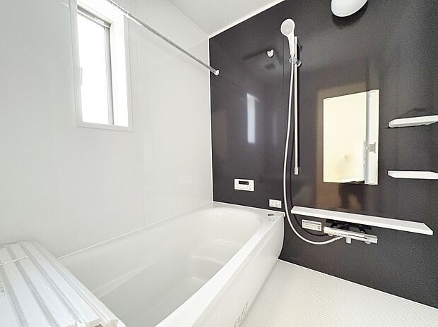 時間が経っても冷めづらい浴槽を採用することでエコで節約になります。