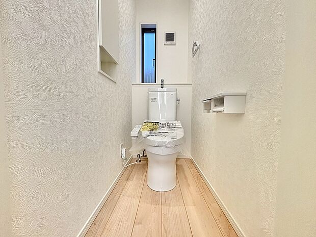 洗浄便座はいつでも快適に、清潔にご使用いただけます。