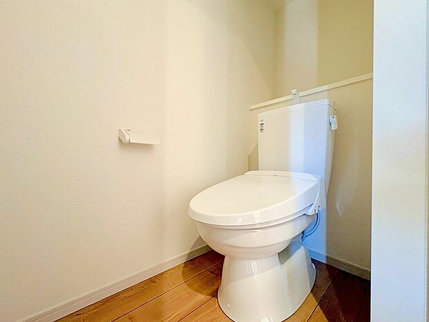 白を基調としたシンプルながらも落ち着くデザイン。