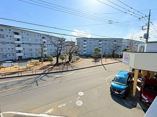かけがえのない街並みや風景が広がります。