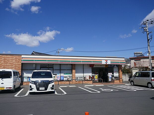 セブンイレブン上尾小泉店まで約270m