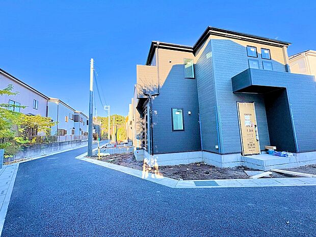 ひとつながりの空間になる、LDKと続き間居室のある間取り。(令和7年12月 撮影)