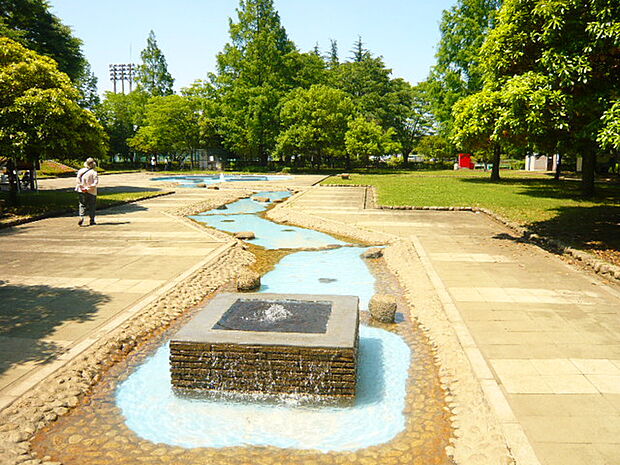 伊奈町制施行記念まで約1500m