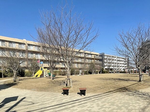 領家立野公園まで約550m