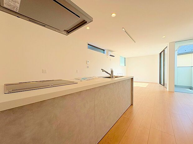 毎日使う場所だからこそ、家の中心になるキッチンはとても大切な空間です。