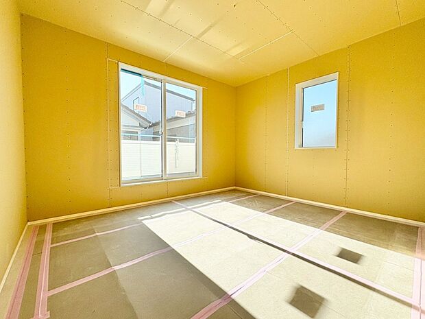 二面採光につき風の通りがよく、効果的に換気が可能です。(令和7年12月 撮影)