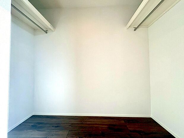 WICを備えることで、すっきりとした居室空間を実現できます。