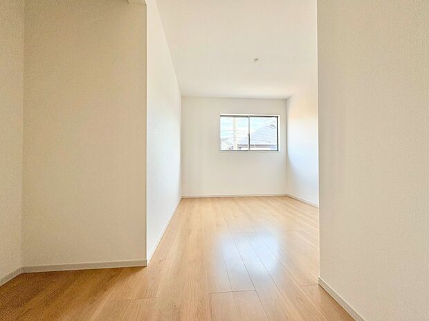 充実した生活は伸びやかな居室空間から始まります。