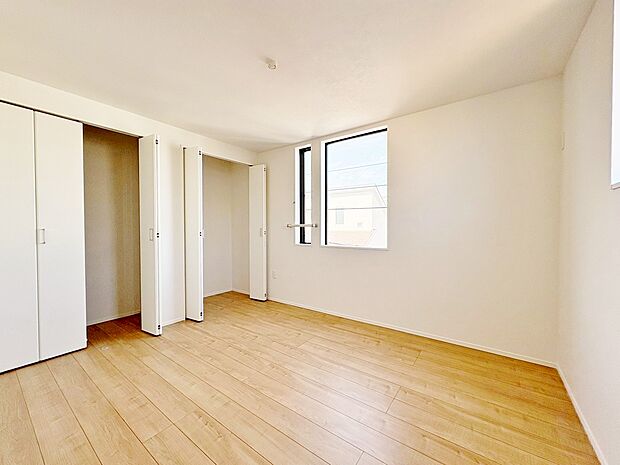 機能的な収納を配置して、片付いた空間を維持できそう。