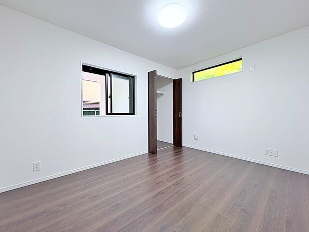 家具やレイアウトでお好みの空間を創り上げられます。