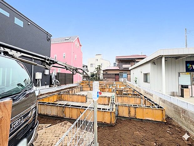 この街ならではの美しい風景の物語が室内に展開します。(令和7年10月 撮影)