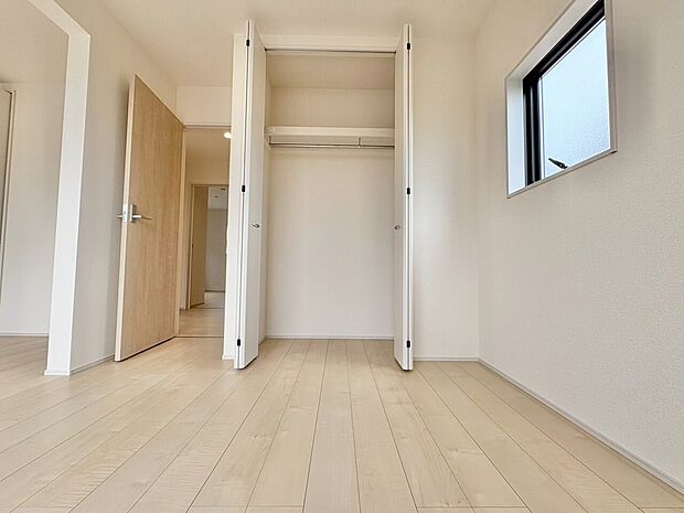 各お部屋にしっかりと収納スペースを設けてあります。