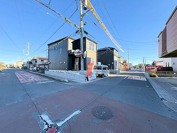 敷地面積は広々47坪、9m×6m公道に面した角地につき陽当たり良好です。(令和7年12月 撮影)